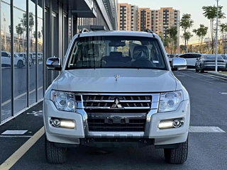 MITSUBISHI PAJERO IMPORT  2020