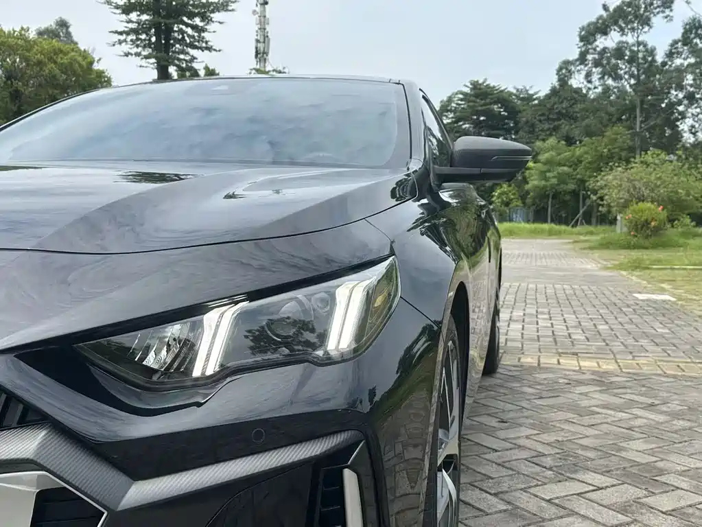 TRUMPCHI EMPOW 2021