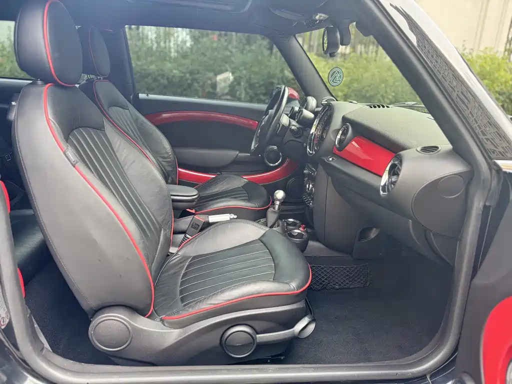 MINI JCW 2013