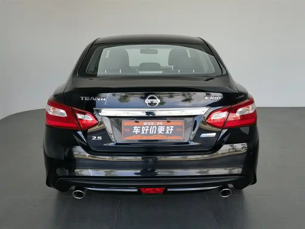 NISSAN TEANA 2016