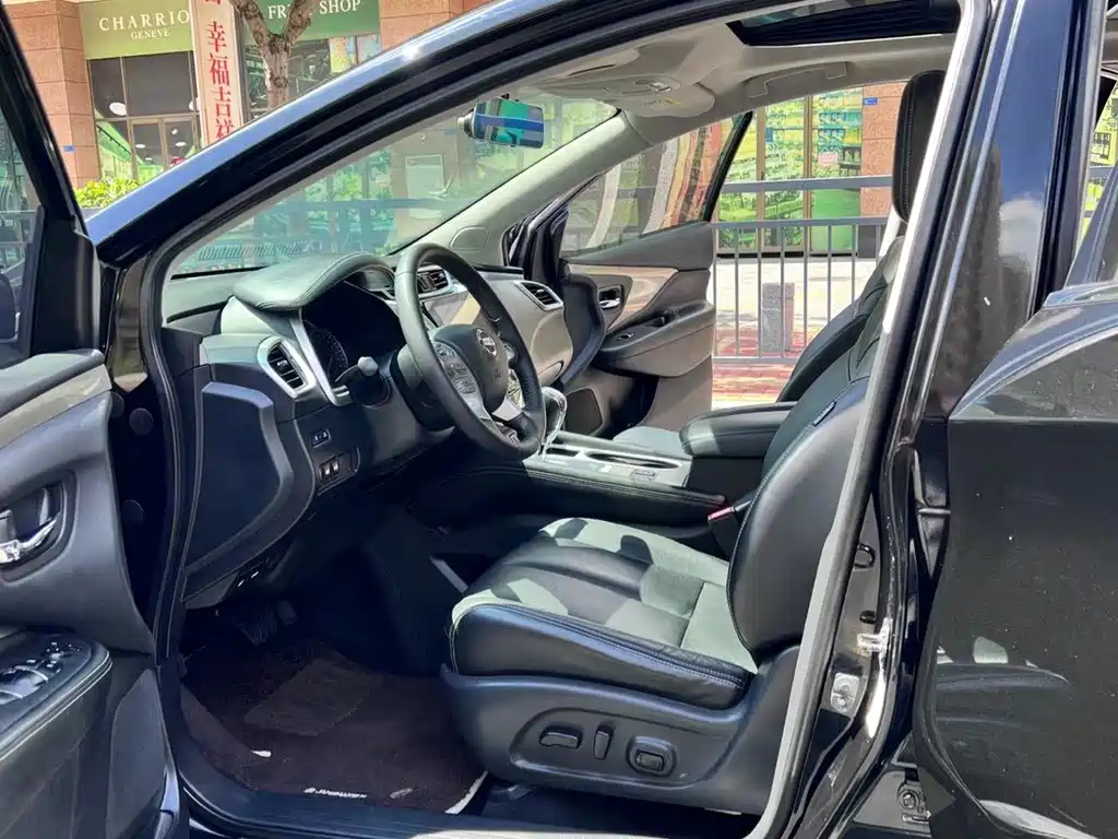 NISSAN MURANO 2018