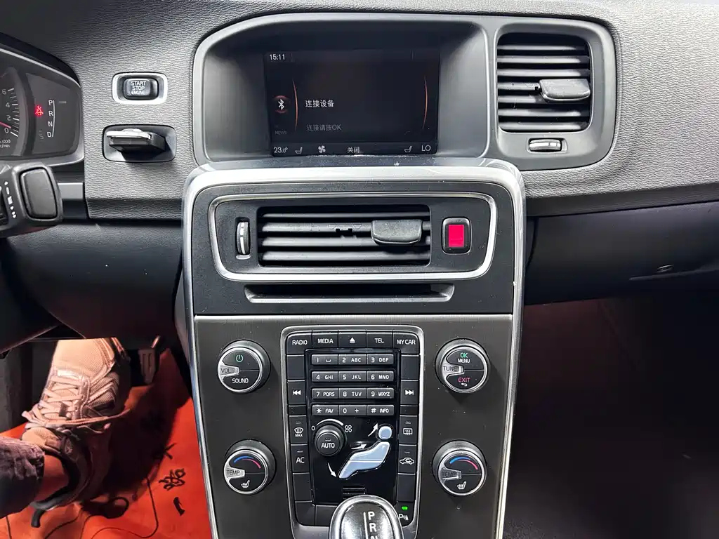 VOLVO S60 IMPORT 2014