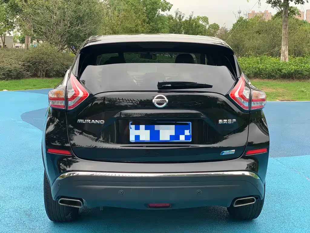 NISSAN MURANO 2015