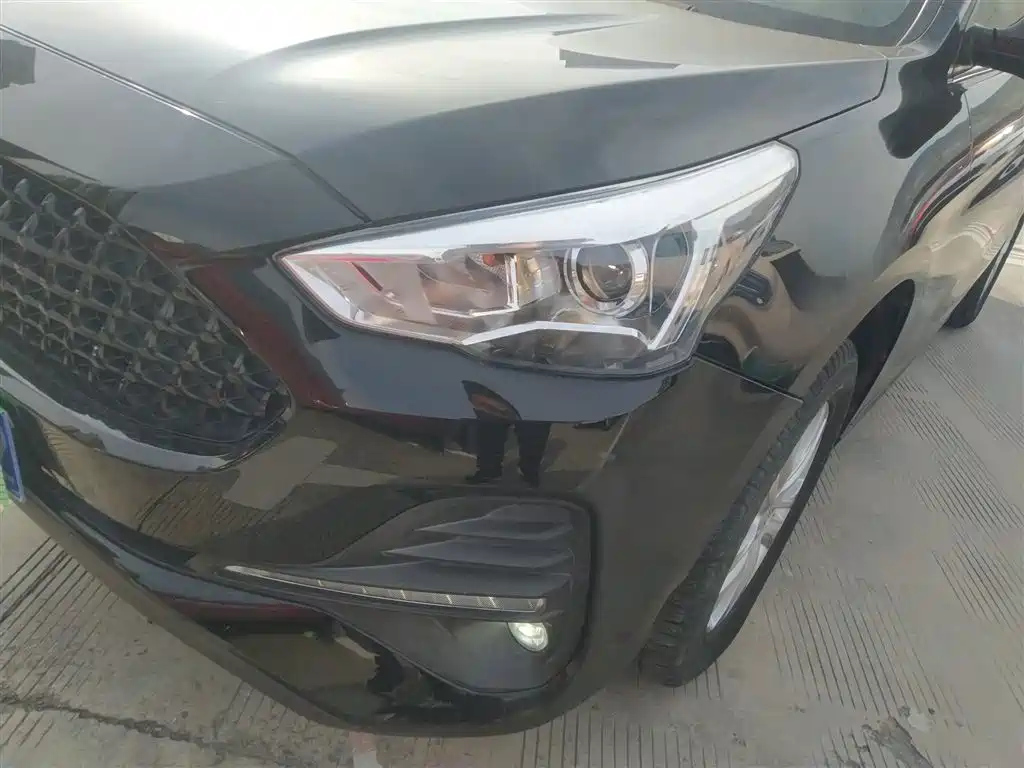 HAVAL M6 2019