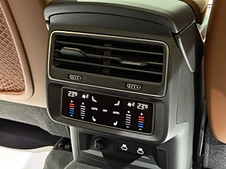 AUDI Q8 2022 YEAR 55 TFSI LUXURY DYNAMIC 2022