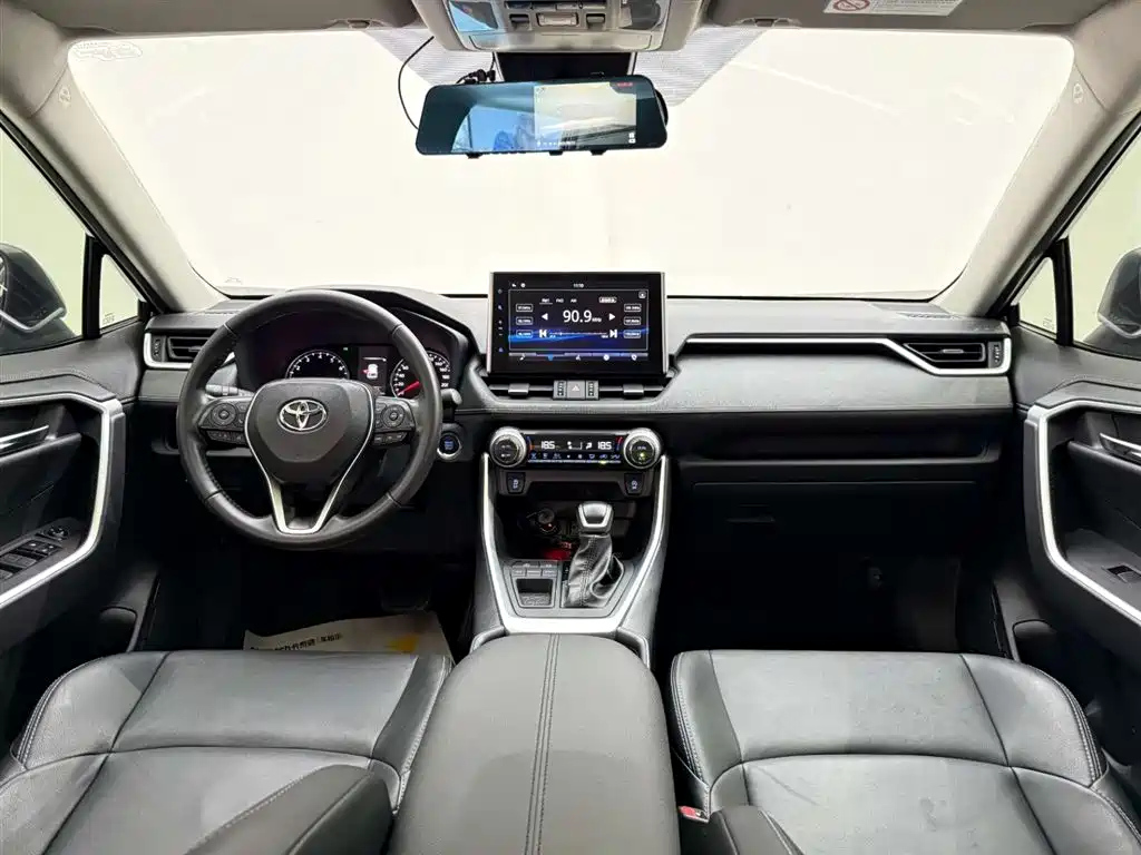 TOYOTA WILDLANDER 2023