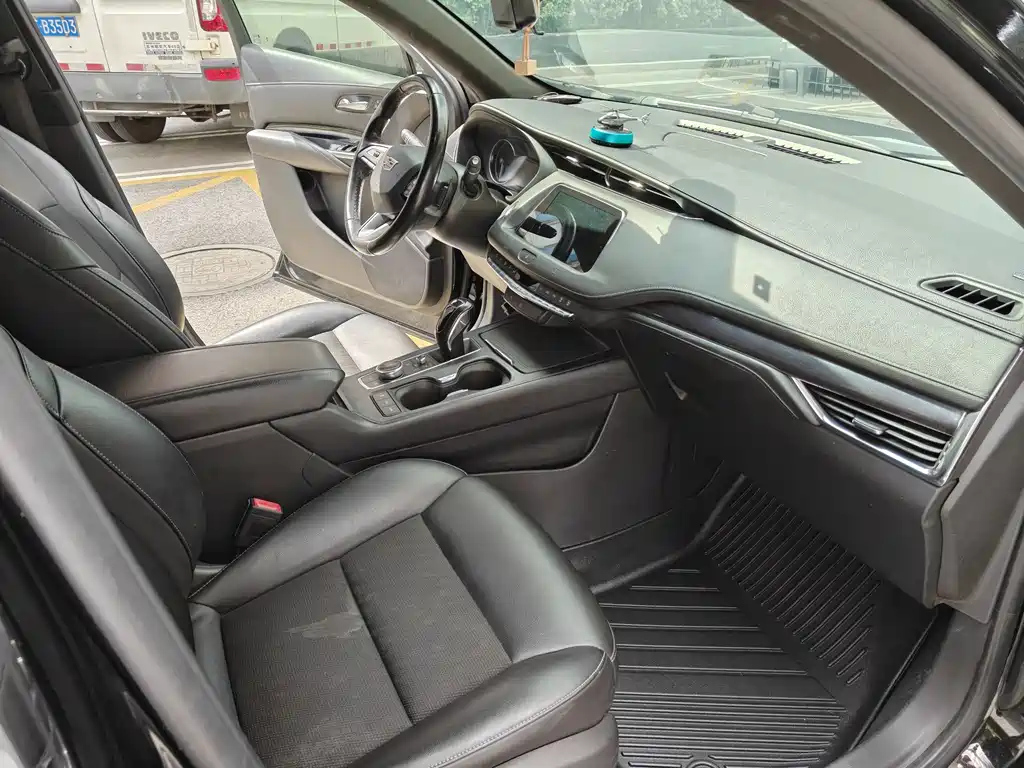 CADILLAC XT4 2018