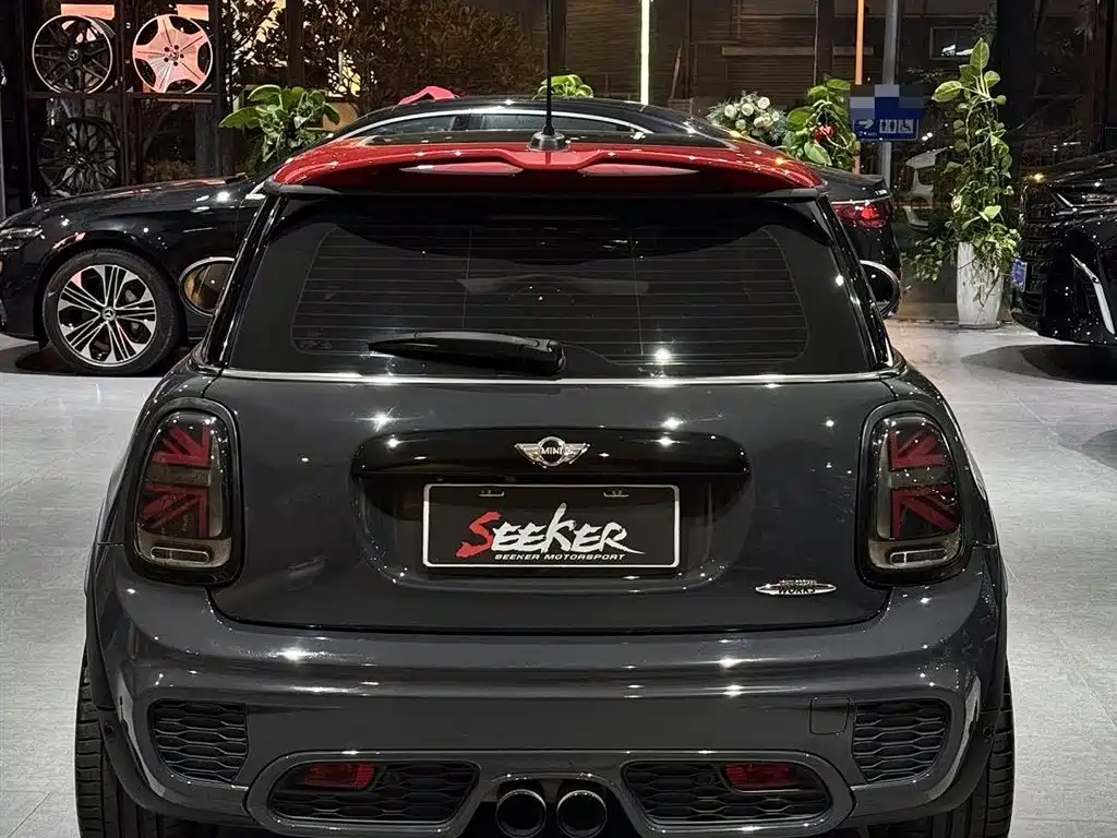 MINI JCW 2017