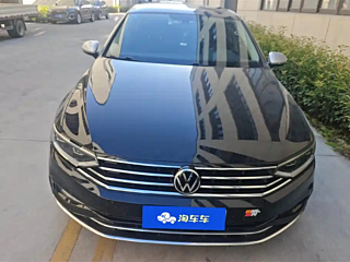 VOLKSWAGEN MAGOTAN 2020