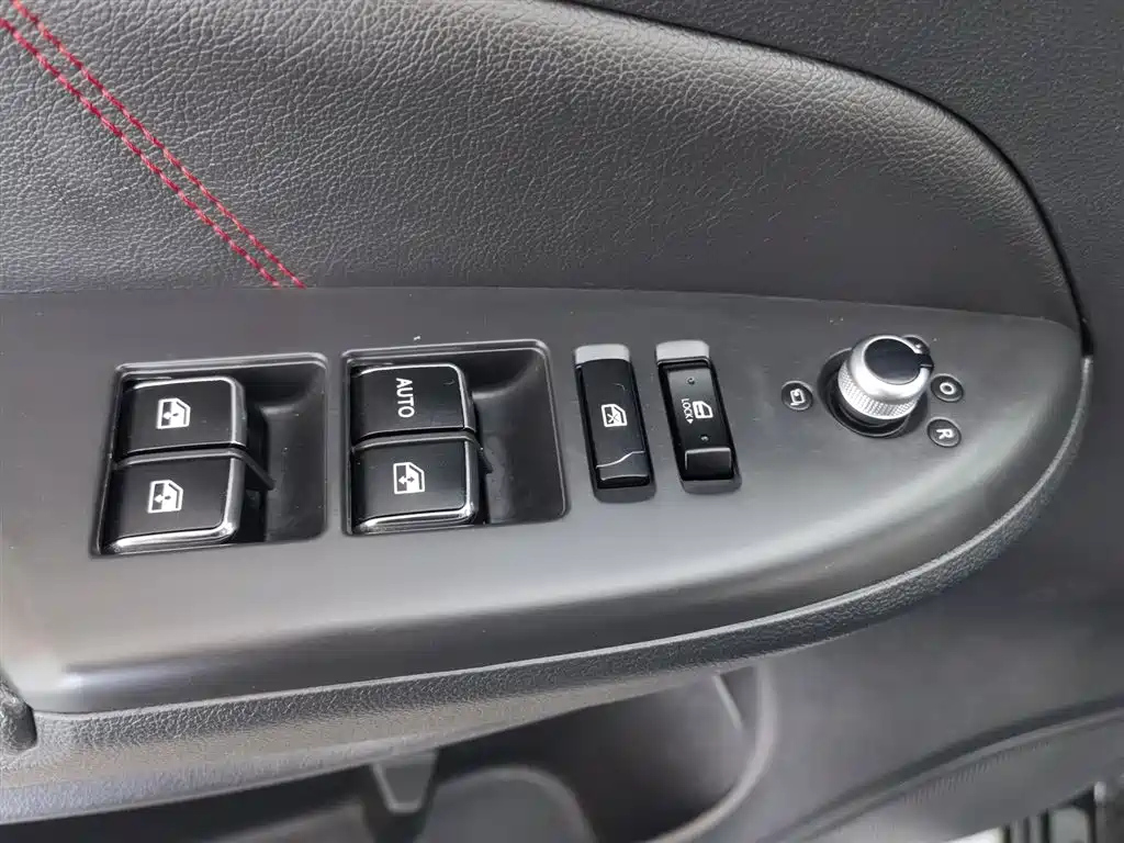 CHANGAN CS75 2016