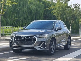 AUDI Q3  2022 YEAR 35 TFSI FASHION DYNAMIC 2022