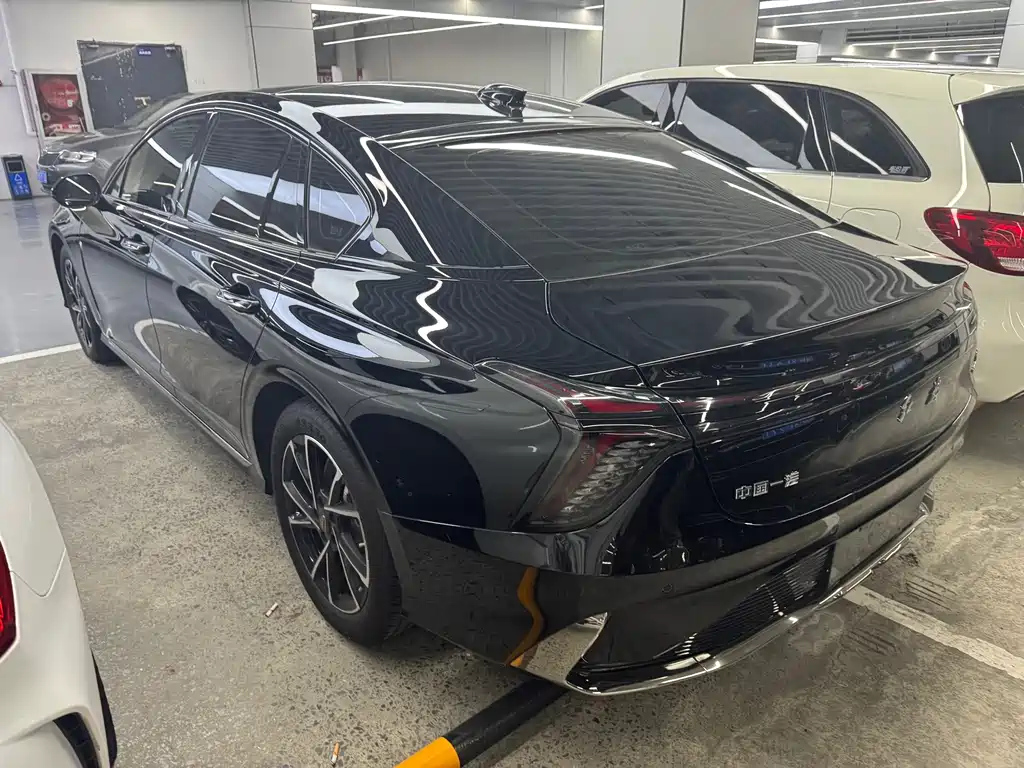 HONGQI H6 2024