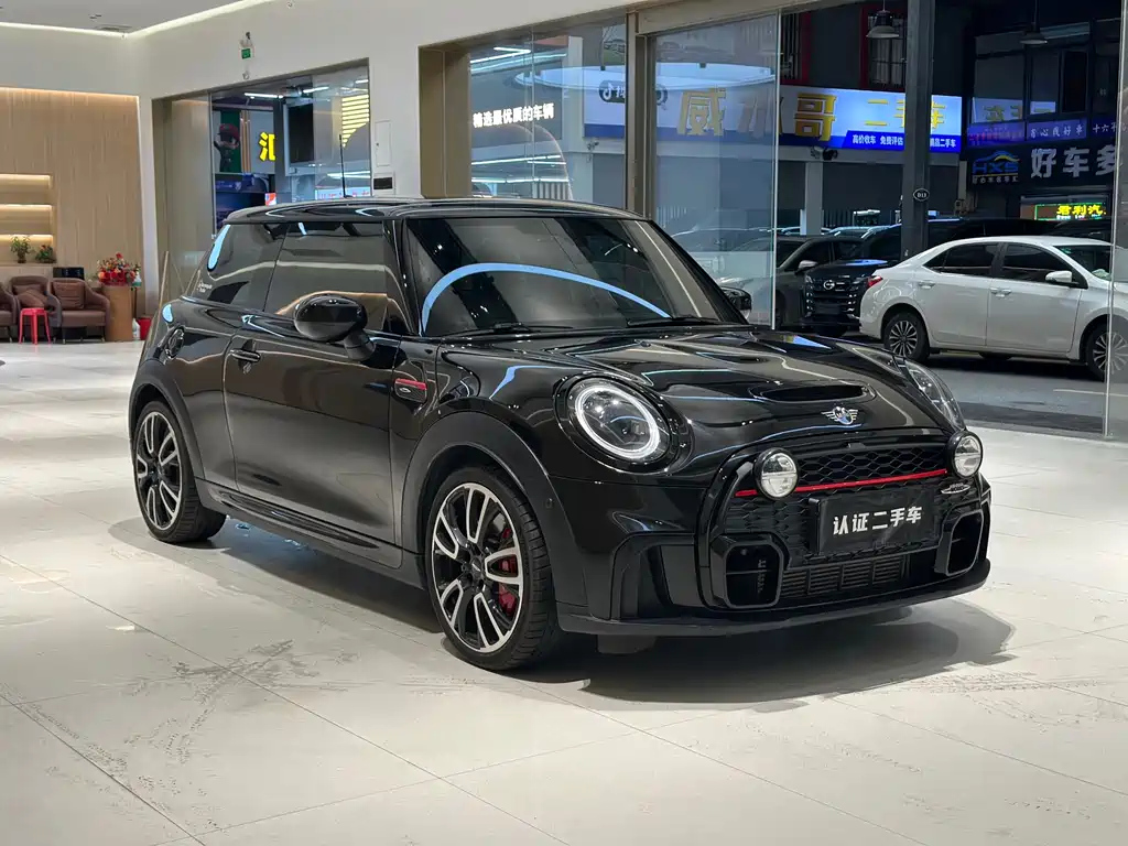 MINI JCW 2022