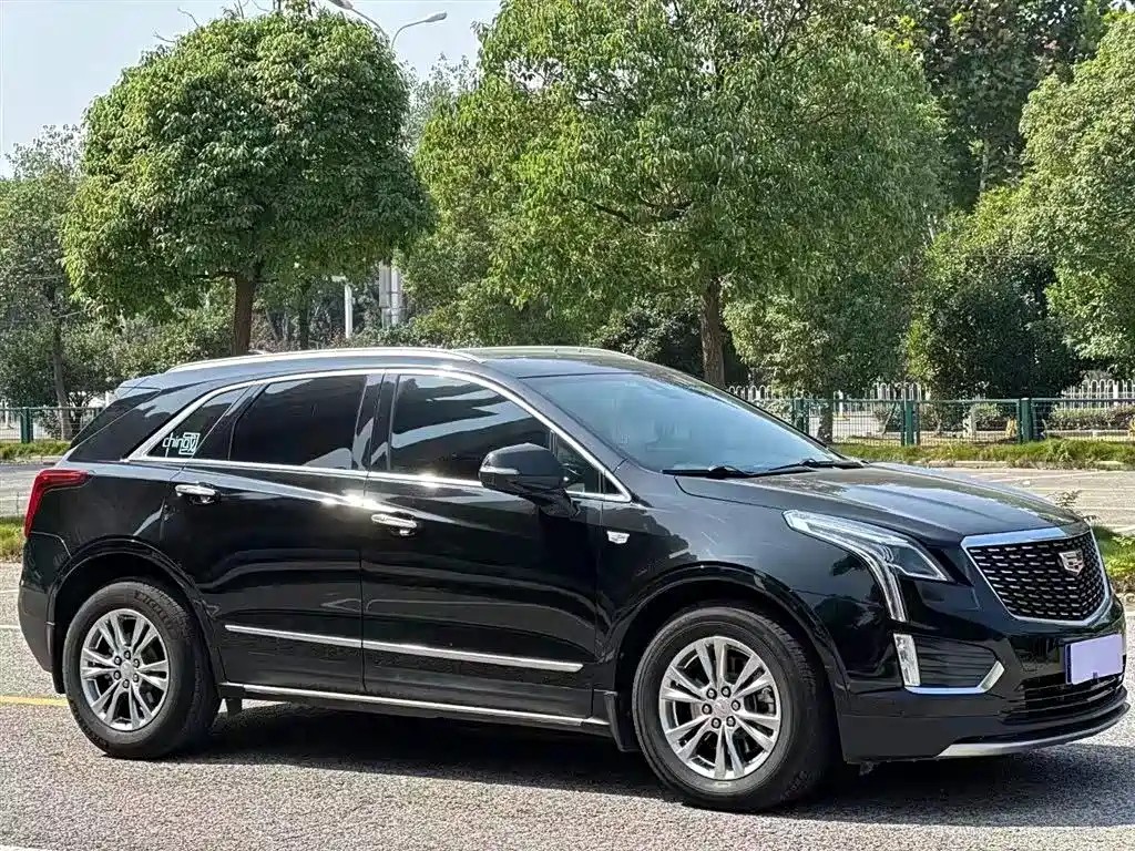 CADILLAC XT5 2022