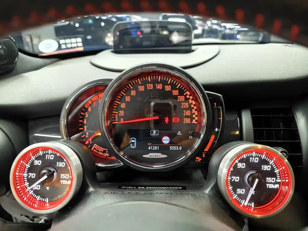 MINI JCW 2020