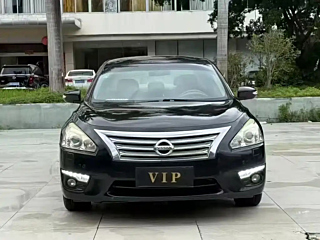 NISSAN TEANA 2015
