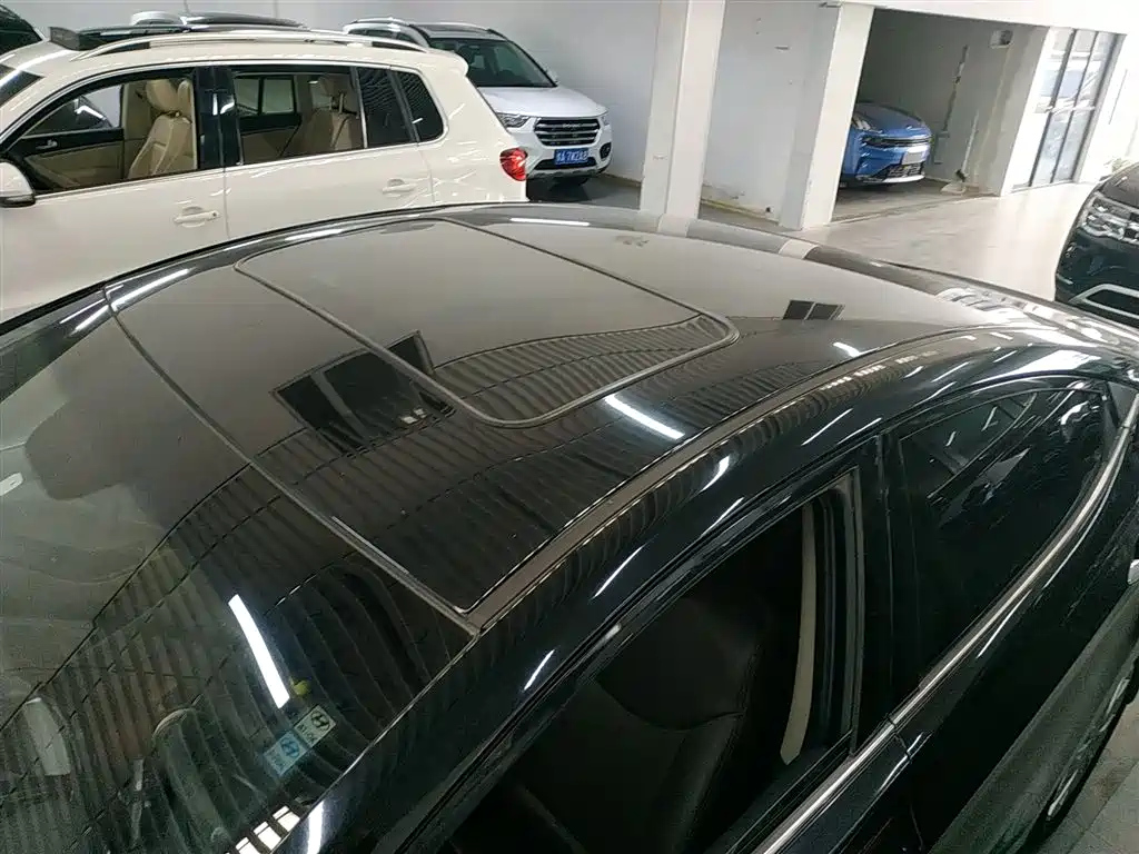 HYUNDAI ELANTRA 2016