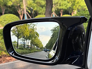 BMW M5  2021 YEAR M5 2021