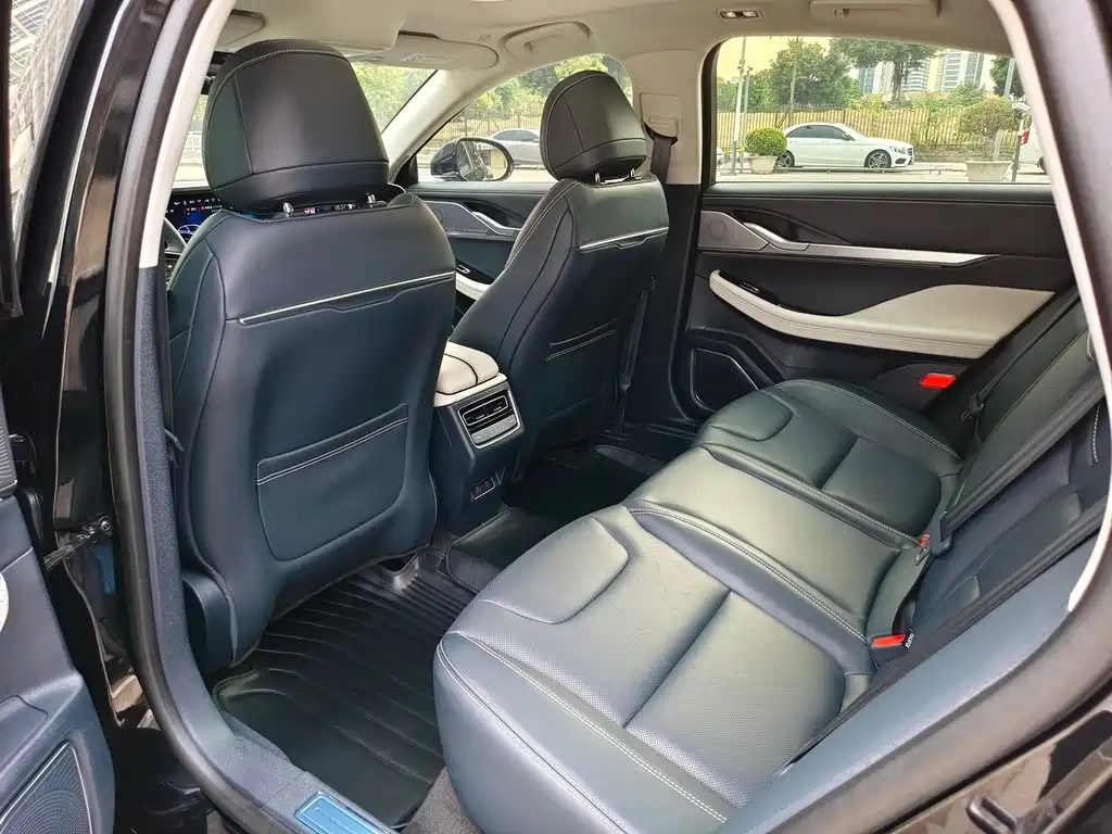 LINCOLN Z 2022