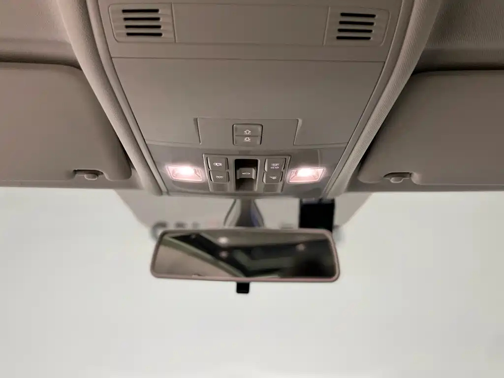 VOLKSWAGEN TAYRON 2025