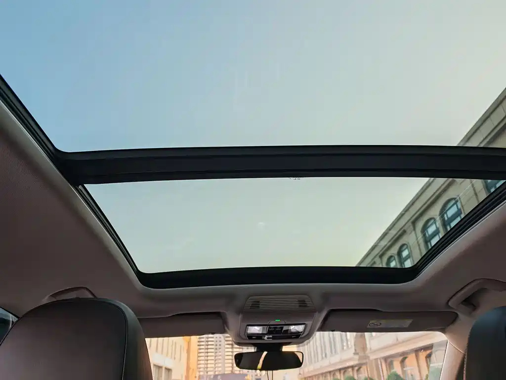 VOLKSWAGEN MAGOTAN 2024