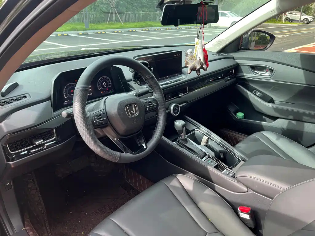 HONDA INSPIRE 2025