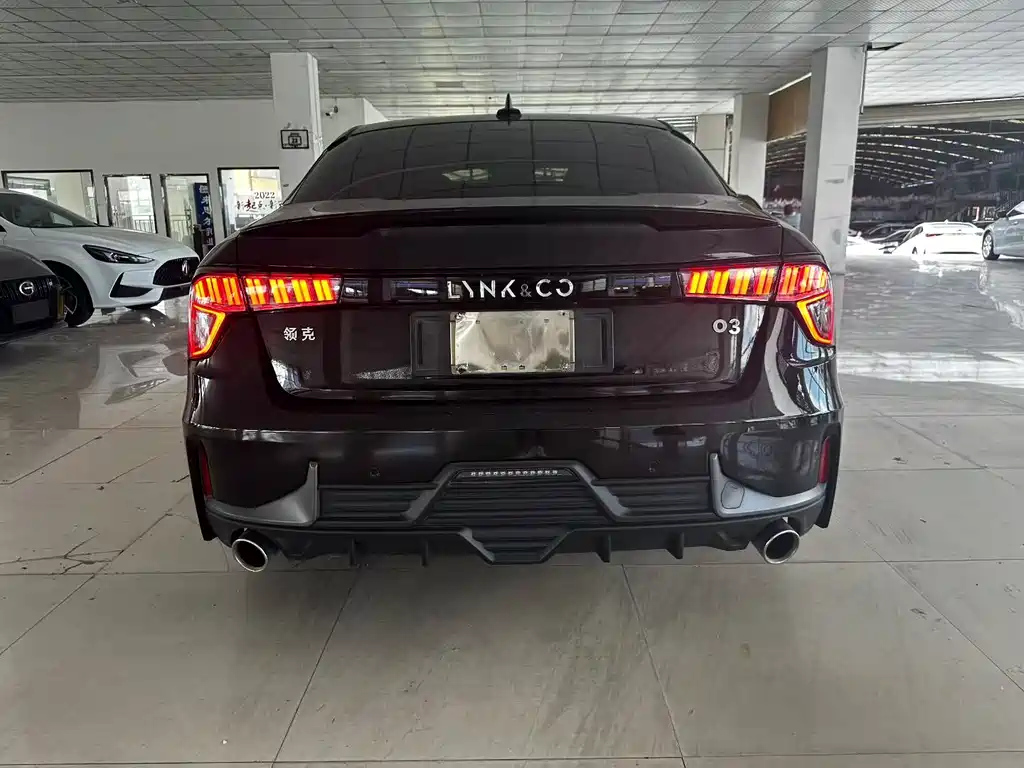 LYNK&CO 03 2018