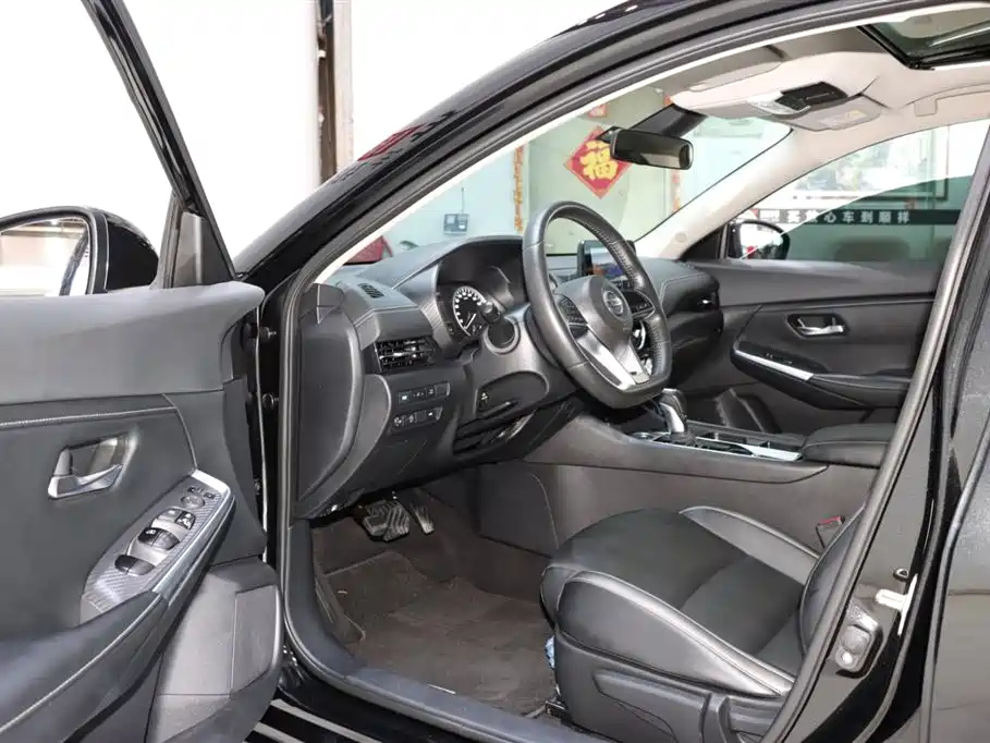 NISSAN SYLPHY 2021