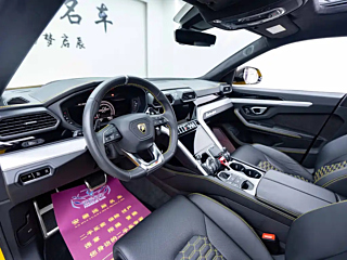 LAMBORGHINI URUS  2018 YEAR 4.0T V8 2018
