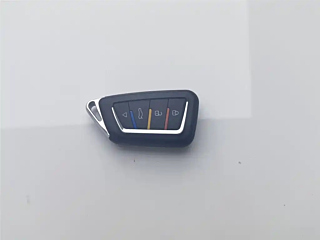 BYD L3  2013 YEAR 1.5L AUTOMATIC COMFORT 2013