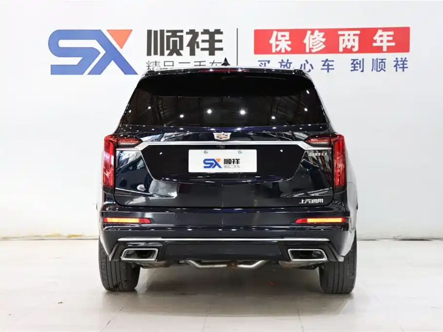 CADILLAC XT6 2021