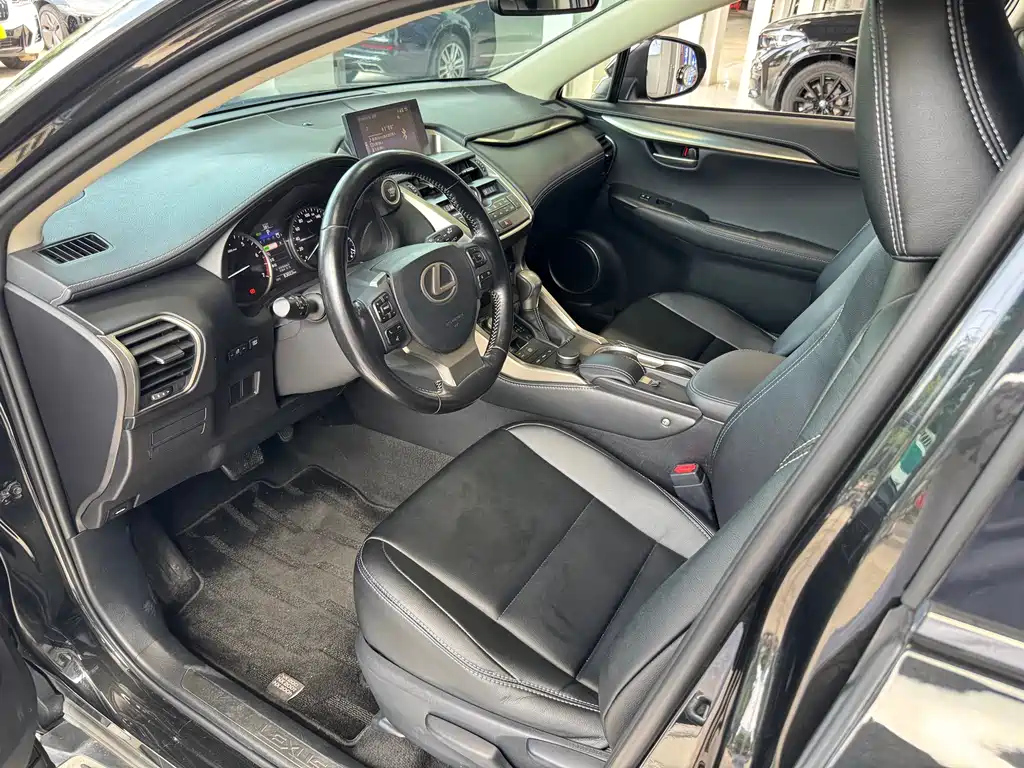 LEXUS NX 2016