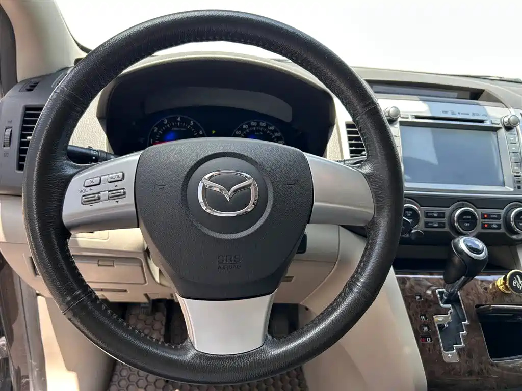 MAZDA 8 2013