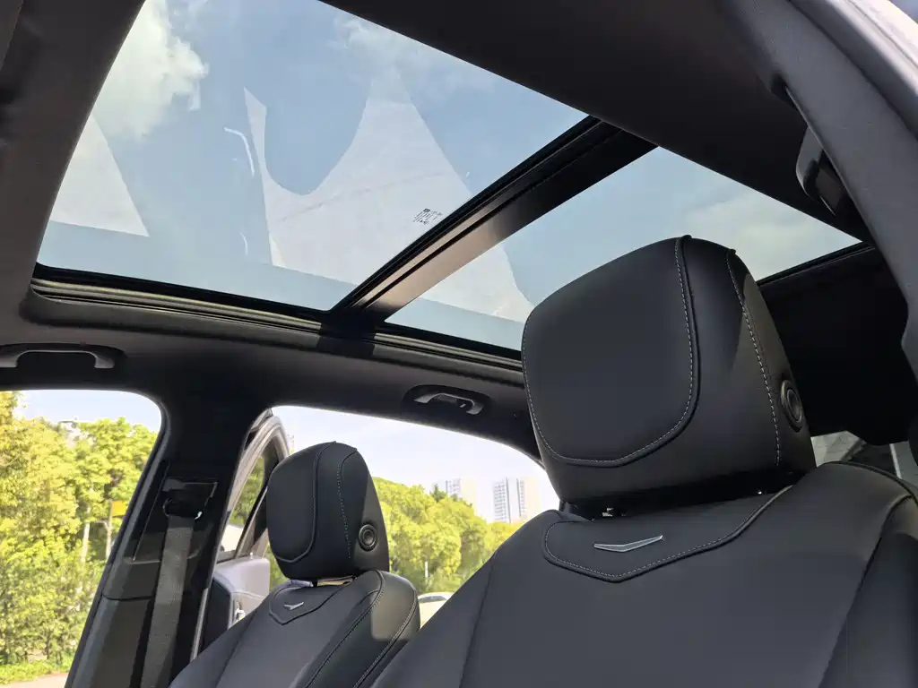 CADILLAC XT4 2021
