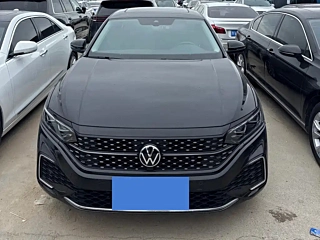 VOLKSWAGEN PASSAT  2022