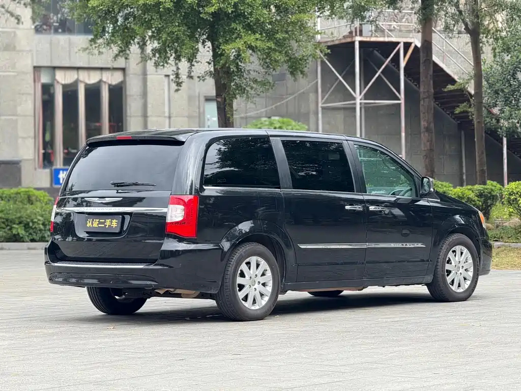 CHRYSLER BIG 捷龙 IMPORT 2015