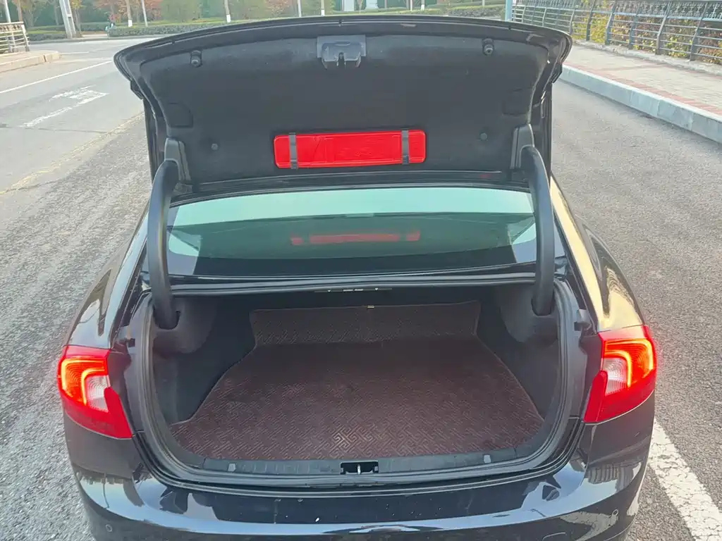 VOLVO S60 IMPORT 2013