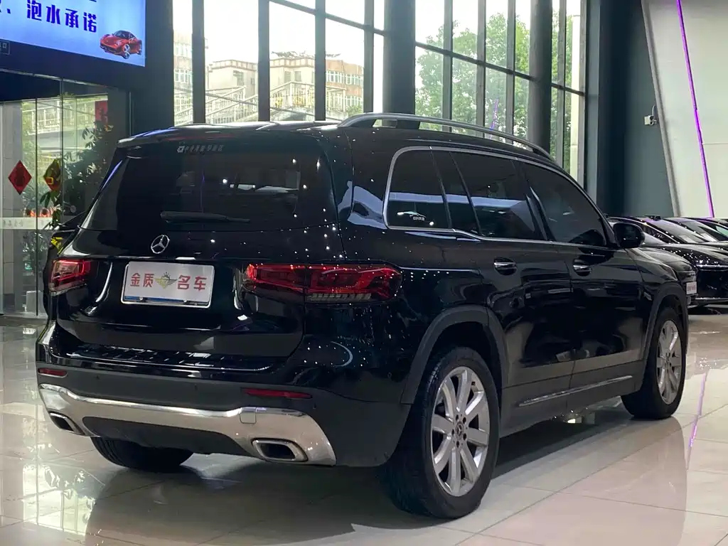 MERCEDES BENZ GLB 2020