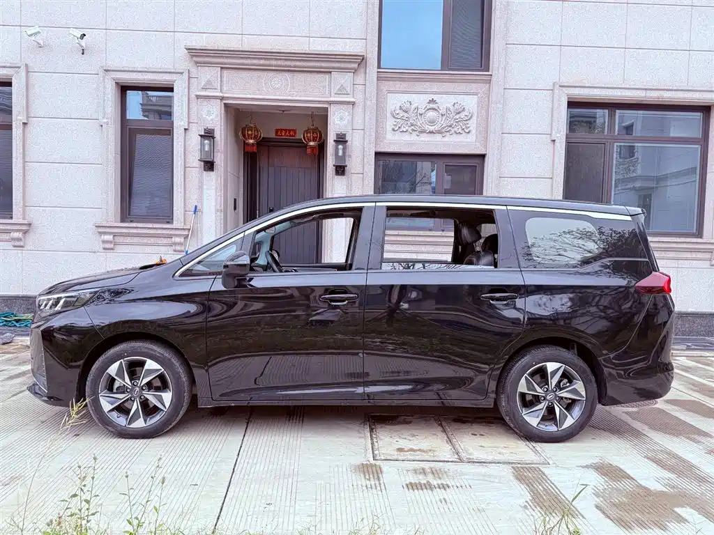TRUMPCHI M6 2023