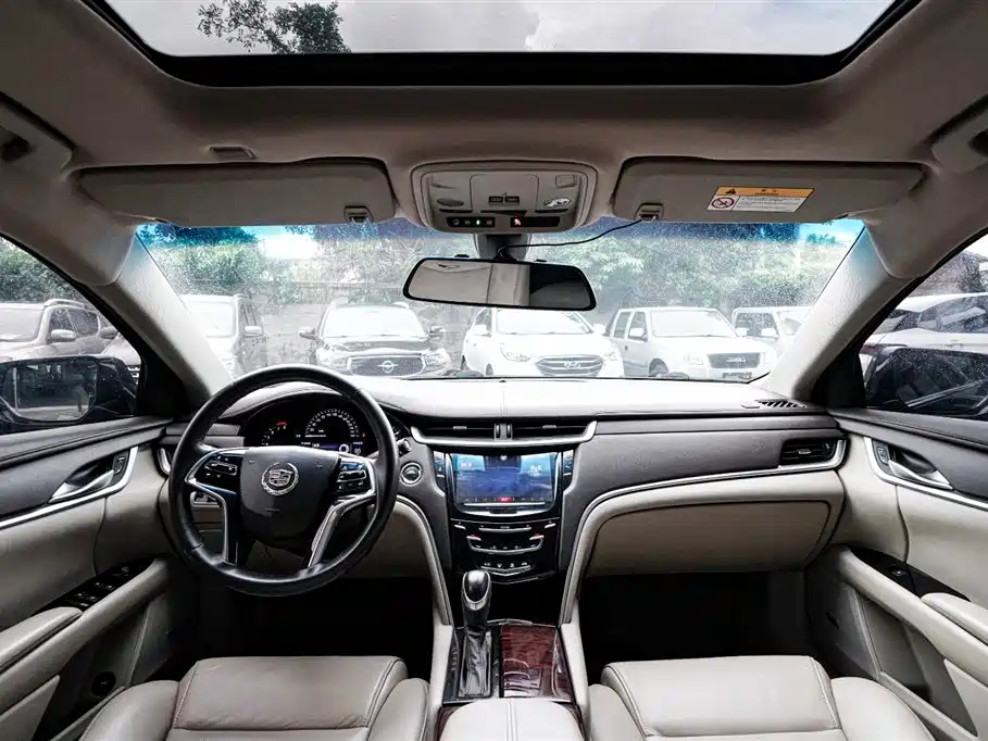 CADILLAC XTS 2015