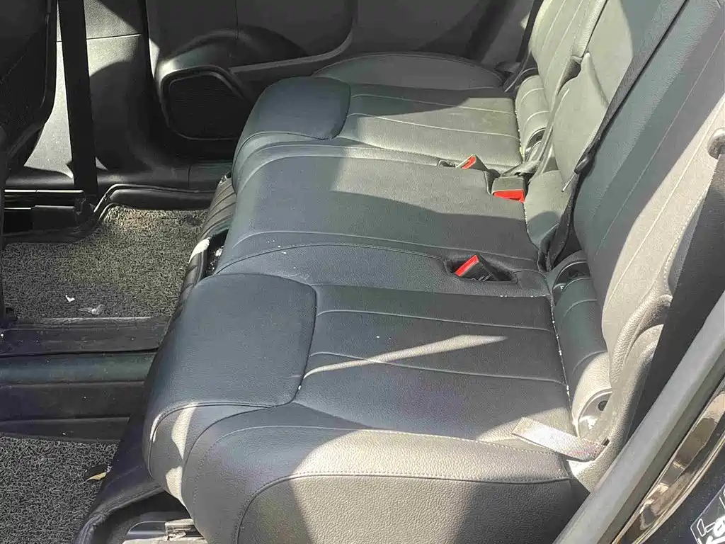 MERCEDES BENZ GLB 2022