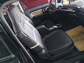 BAO JUN KIWI EV  2021 YEAR  3 YUAN LITHIUM 2021