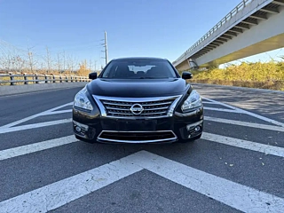 NISSAN TEANA 2015
