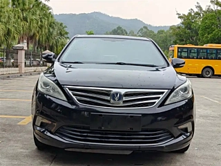 CHANGAN EADO 2015