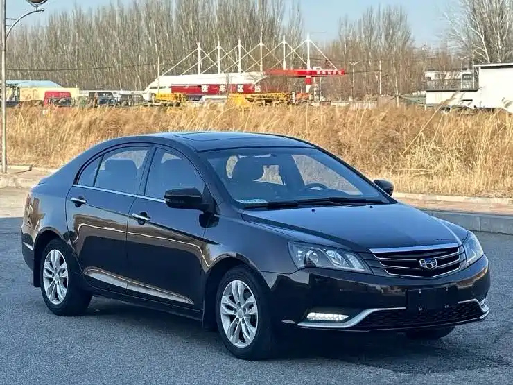 GEELY AUTO EMGRAND 2014