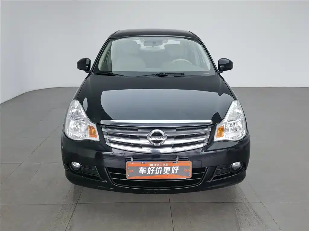 NISSAN SYLPHY 2012