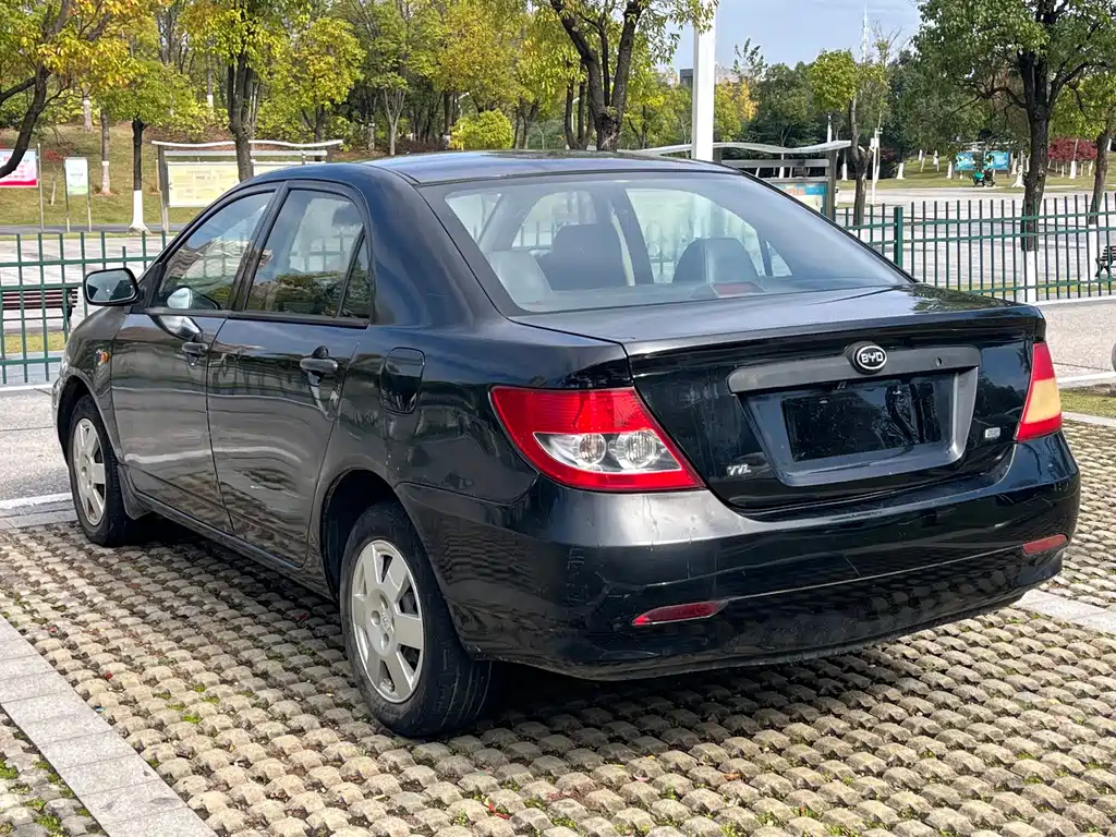 BYD F3 2015