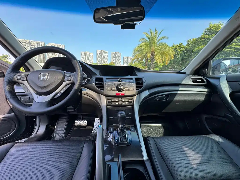 HONDA SI PLATINUM 2012