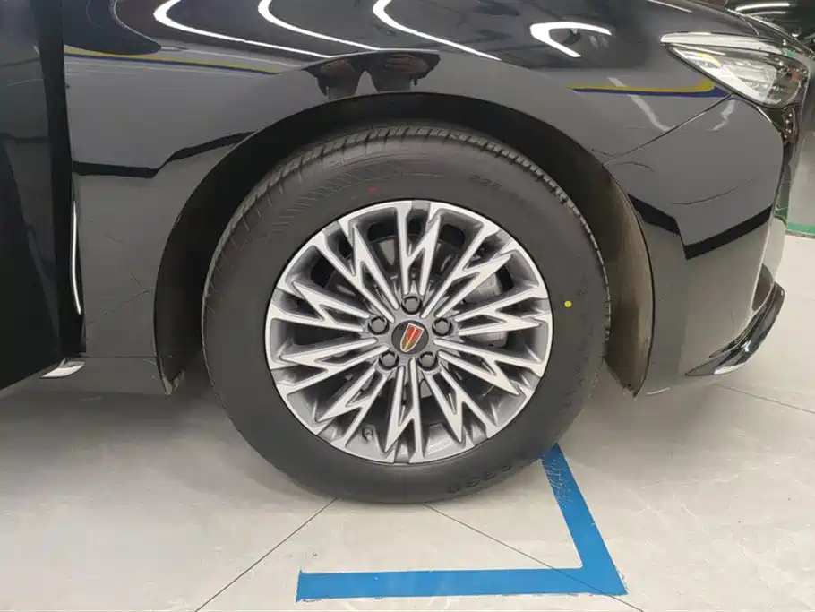 HONGQI H5 2024
