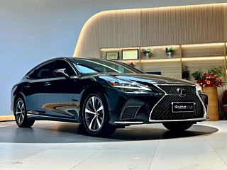 LEXUS LS  2021 YEAR 500H EXCELLENCE 2021
